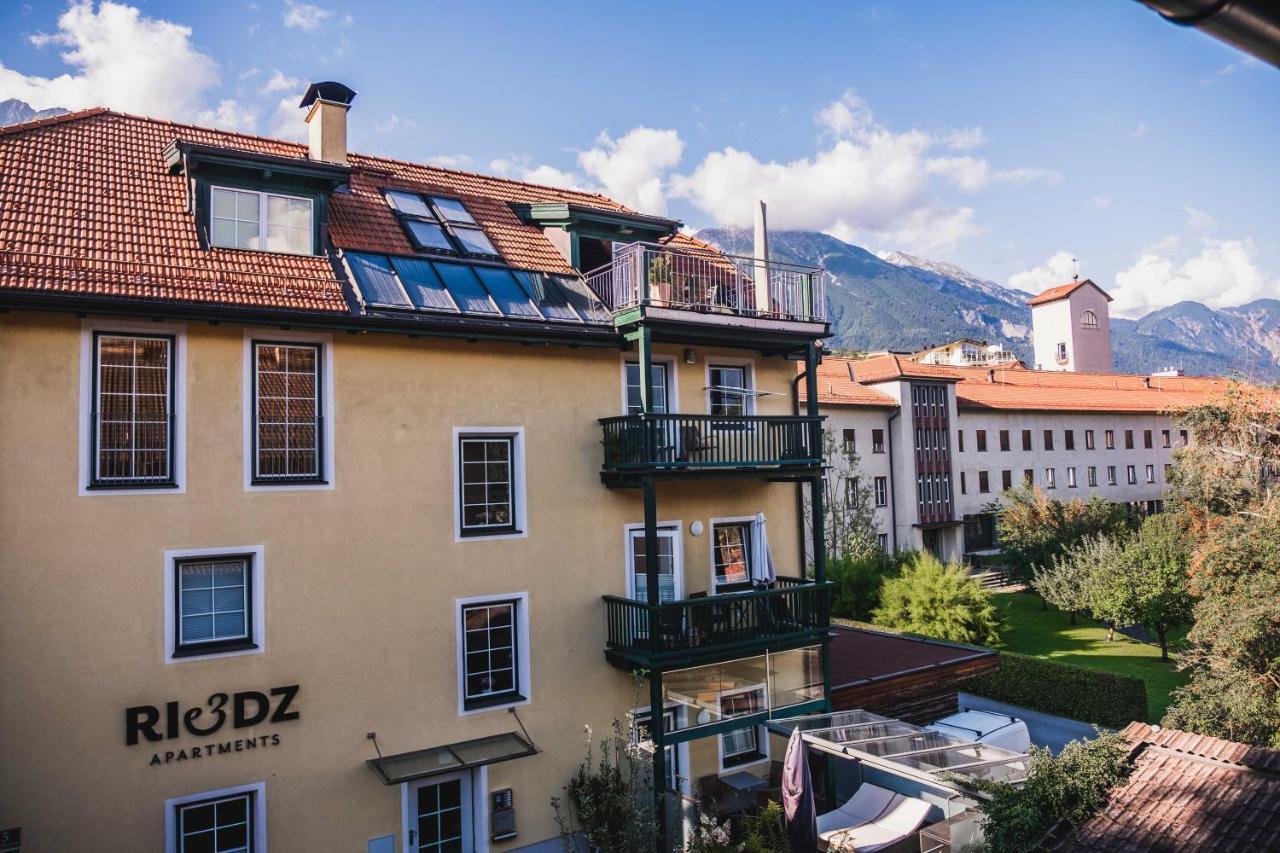 Riedz Apartments Innsbruck- Zentrales Apartmenthaus Mit Gruener Oase Exterior photo